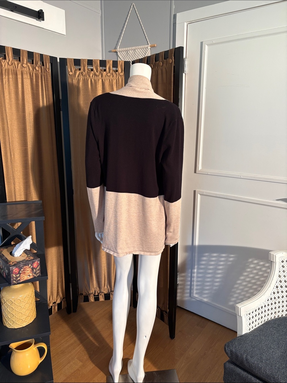 Colorblock Open Front Cardigan - Tan & Black - Picture 4 of 4